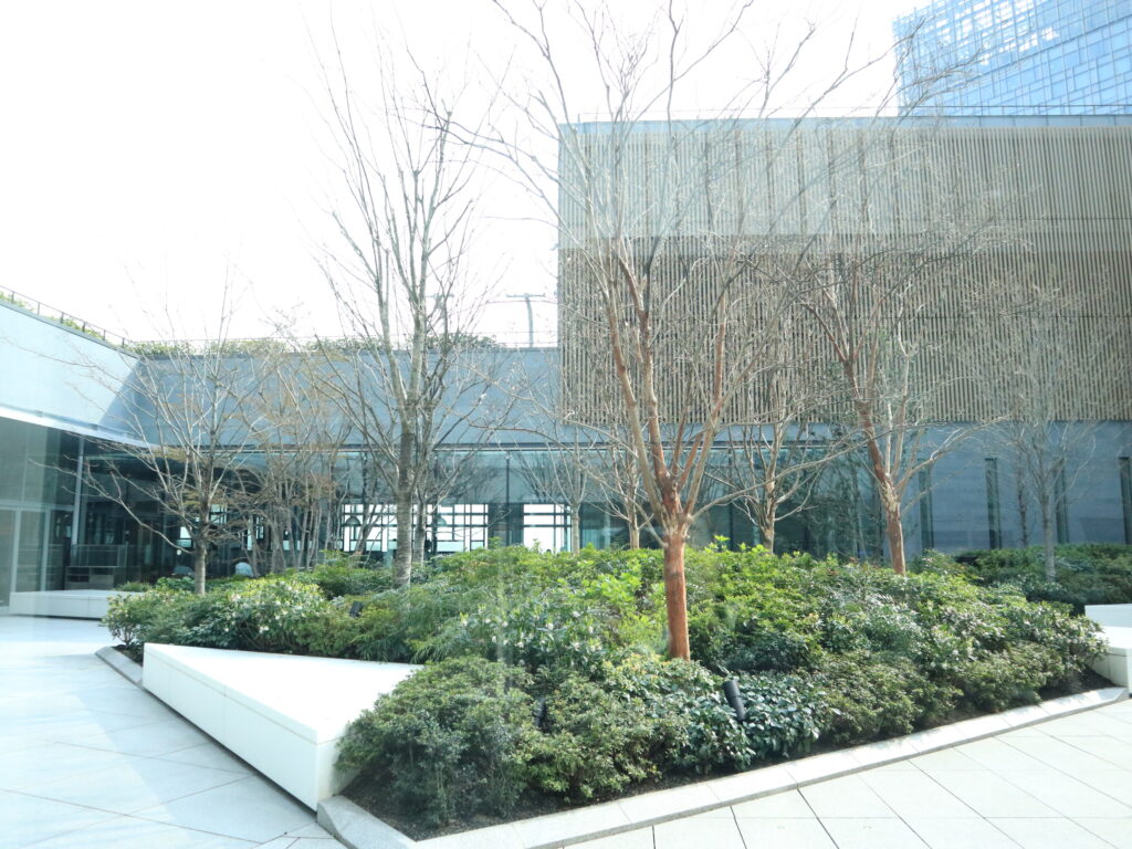 株式会社豊橋園芸ガーデン 安城事務所の正社員 施工管理（工事） 職人・現場スタッフ 都市緑化・ランドスケープ 屋上・壁面緑化 公園・公共施設の求人情報イメージ1